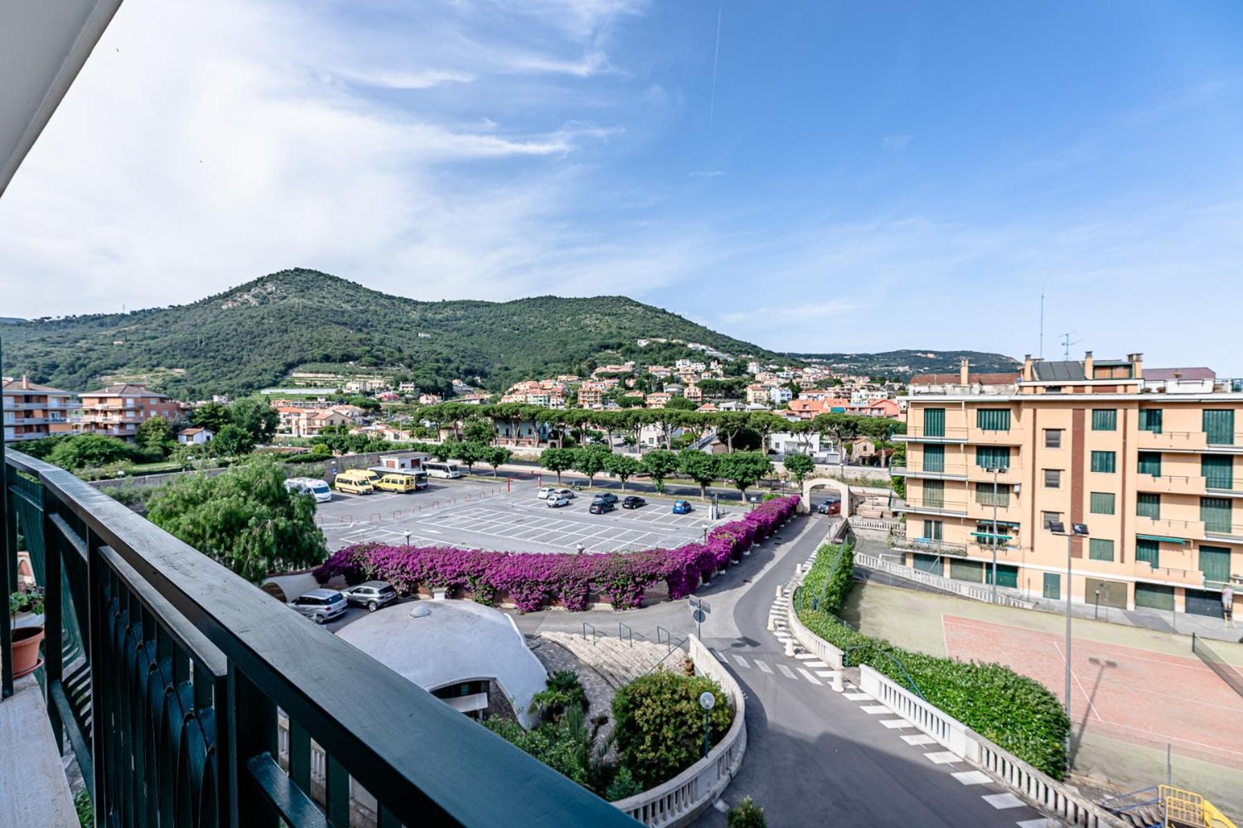 La Dimora Della Lullu, Luxury Lejlighed Pietra Ligure Eksteriør billede