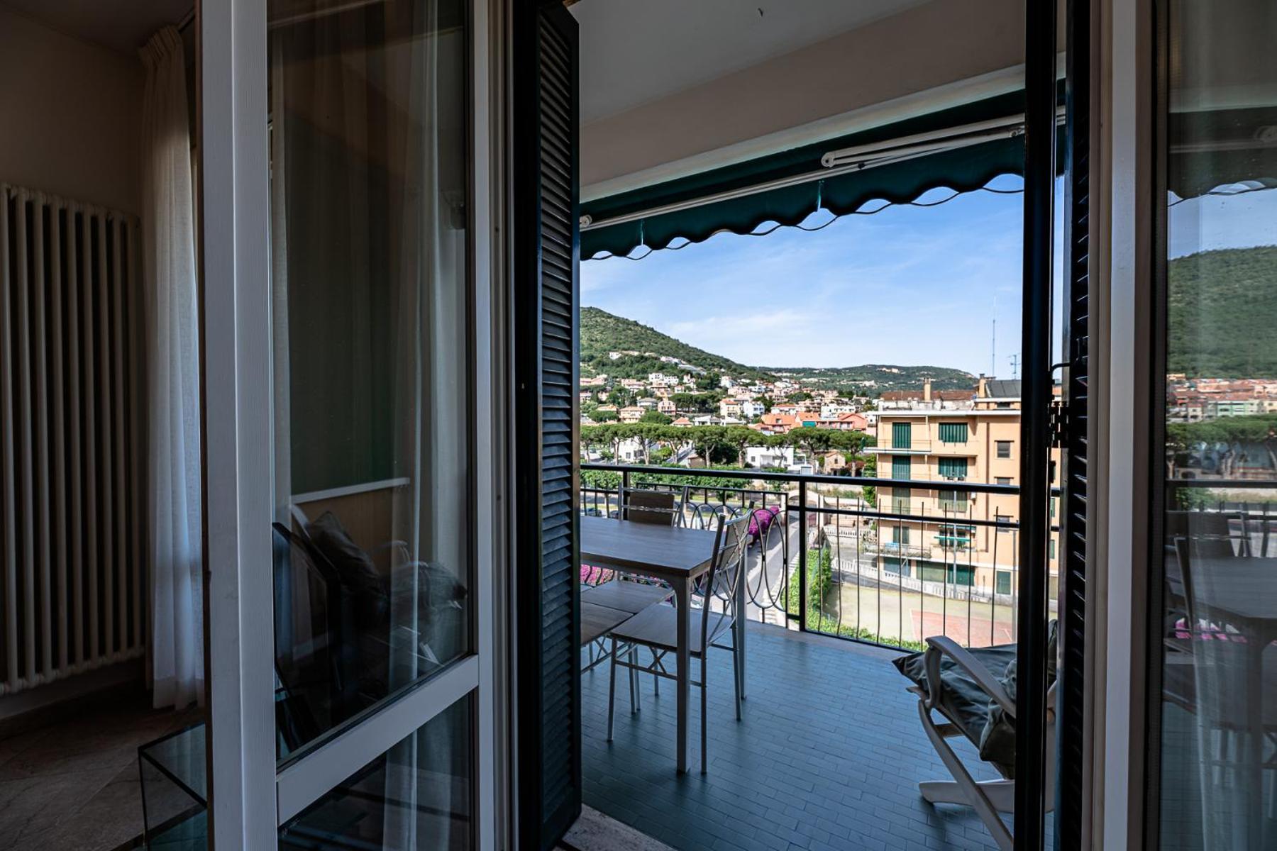 La Dimora Della Lullu, Luxury Lejlighed Pietra Ligure Eksteriør billede